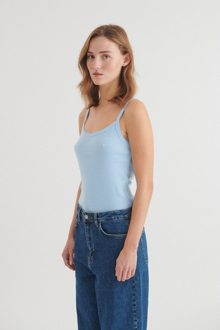Basic Apparel Arense Strap Top Toppe 761 Dutch canal