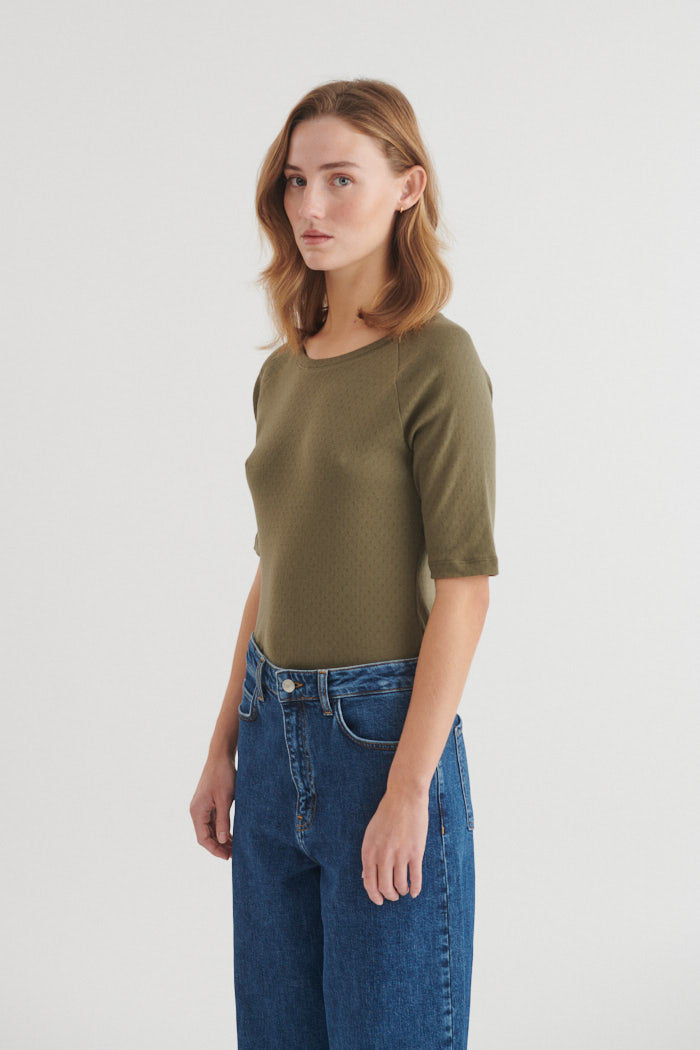 Basic Apparel Arense Tee T-shirts 889 Sea turtle