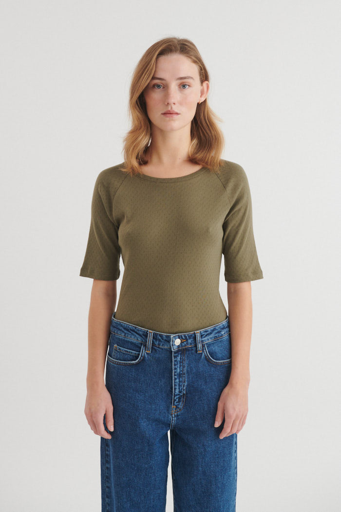 Basic Apparel Arense Tee T-shirts 889 Sea turtle