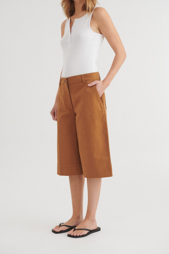 Basic Apparel Lilla Shorts Shorts 712 Nuthatch