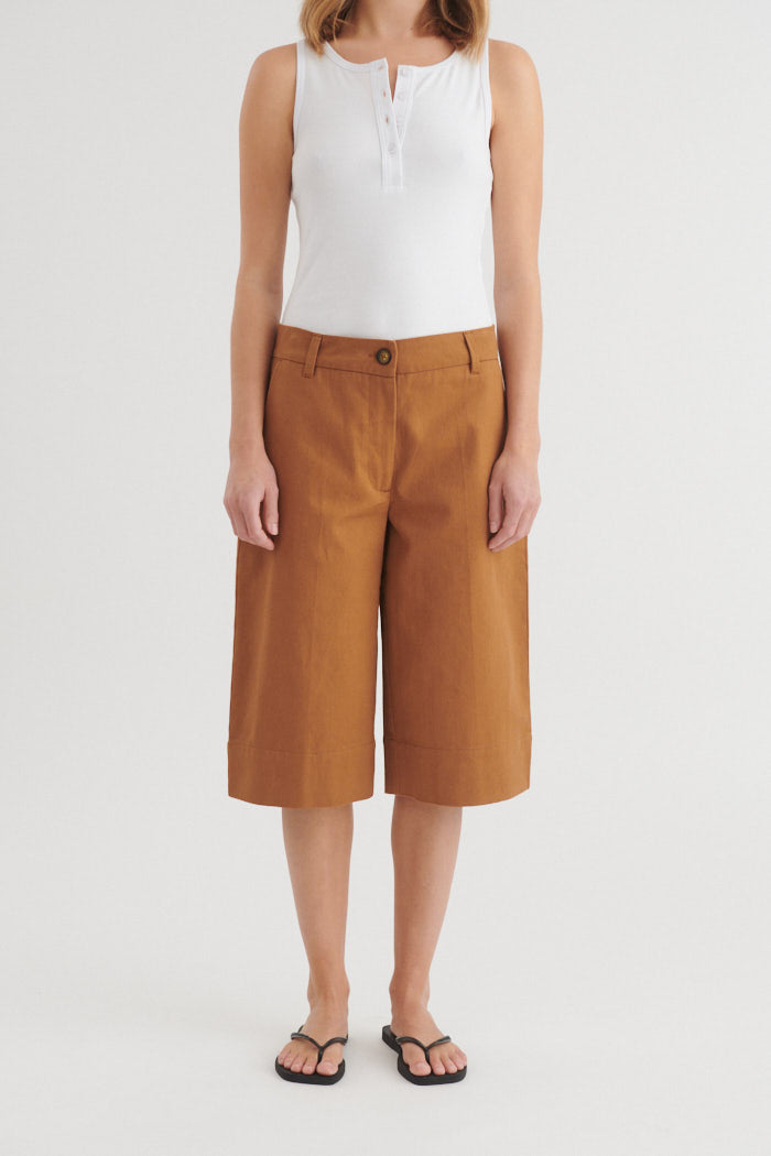 Basic Apparel Lilla Shorts Shorts 712 Nuthatch