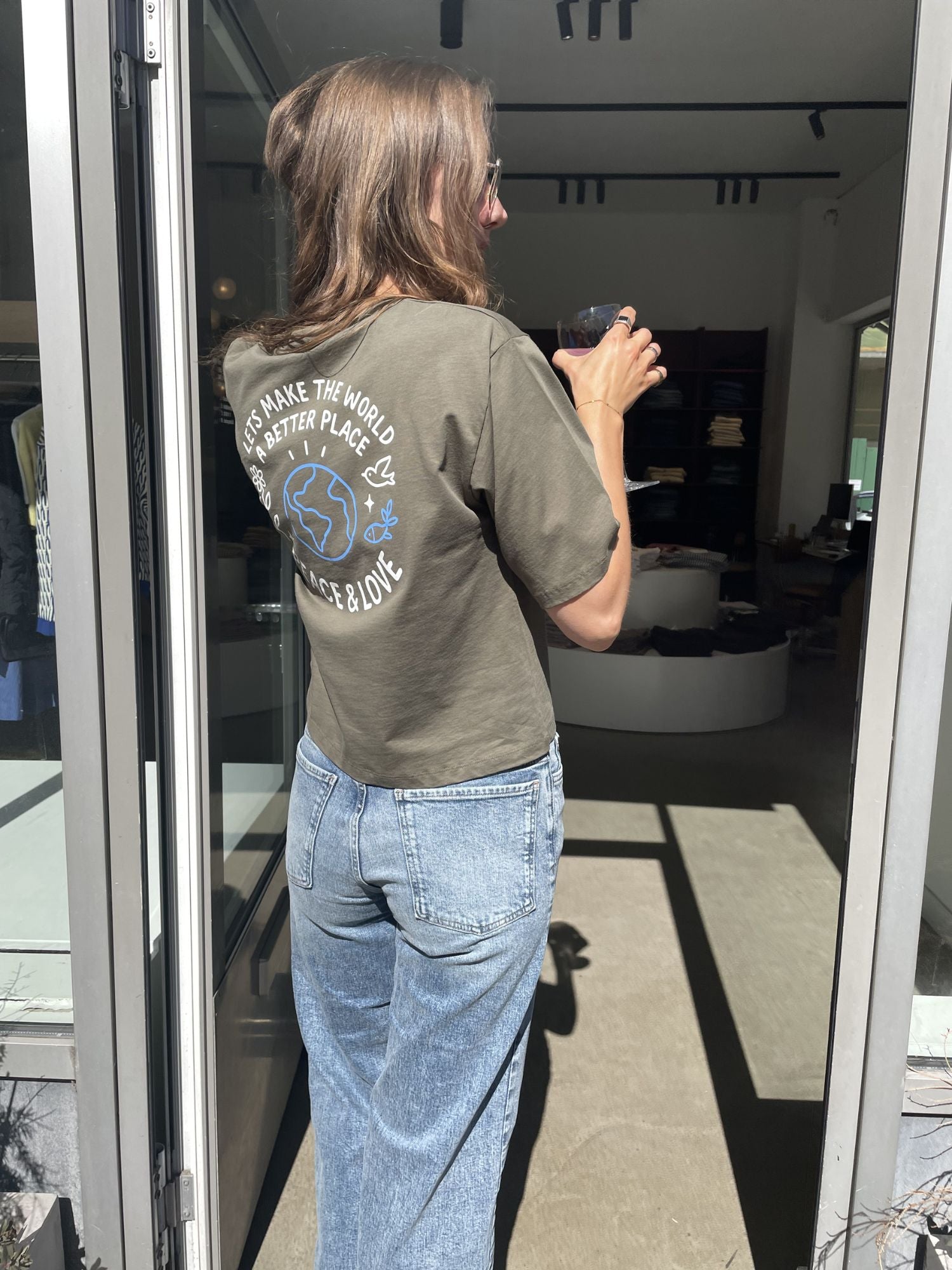 Basic Apparel Raji Peace & Love T-shirts 910 Riviera / birch army ground